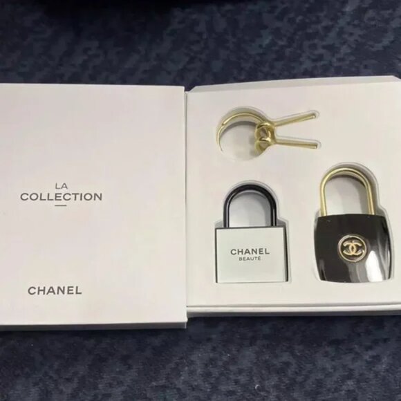 GWP  La Collection 2024 Limited Edition 2 Padlocks & 2 Keys - Picture 2 of 5